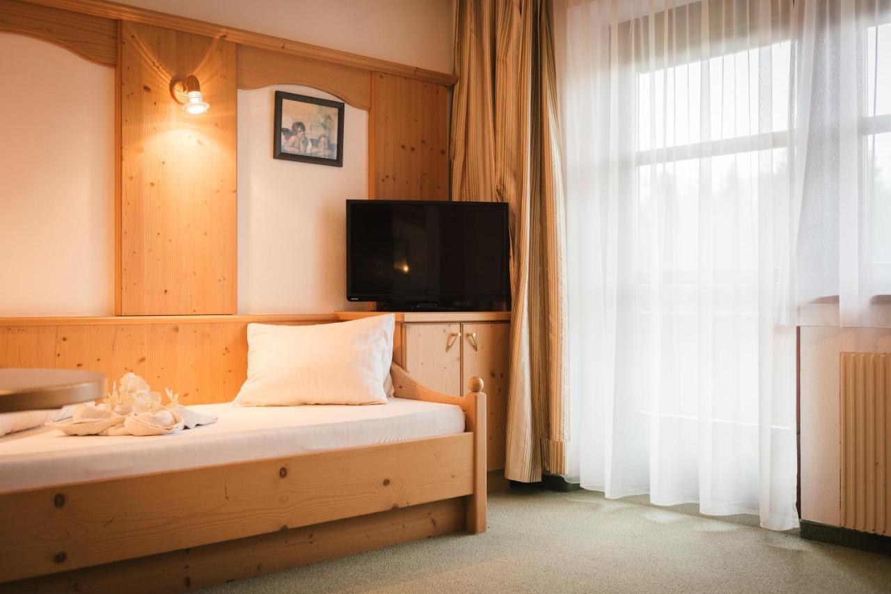 Hotel Sonneck Kössen Екстериор снимка