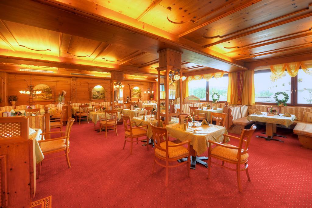 Hotel Sonneck Kössen Екстериор снимка